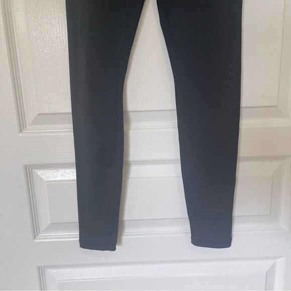 Adidas Black Solid Leggings Size Medium Tight Fit Pocket Aeroready Striped Logo - Picture 3 of 13